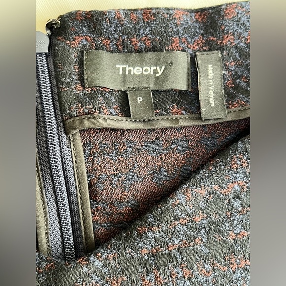 Theory Long Sleeve Houndstooth Jacquard Plaid Sheath Dress Dark Currant S Petite - Picture 12 of 13